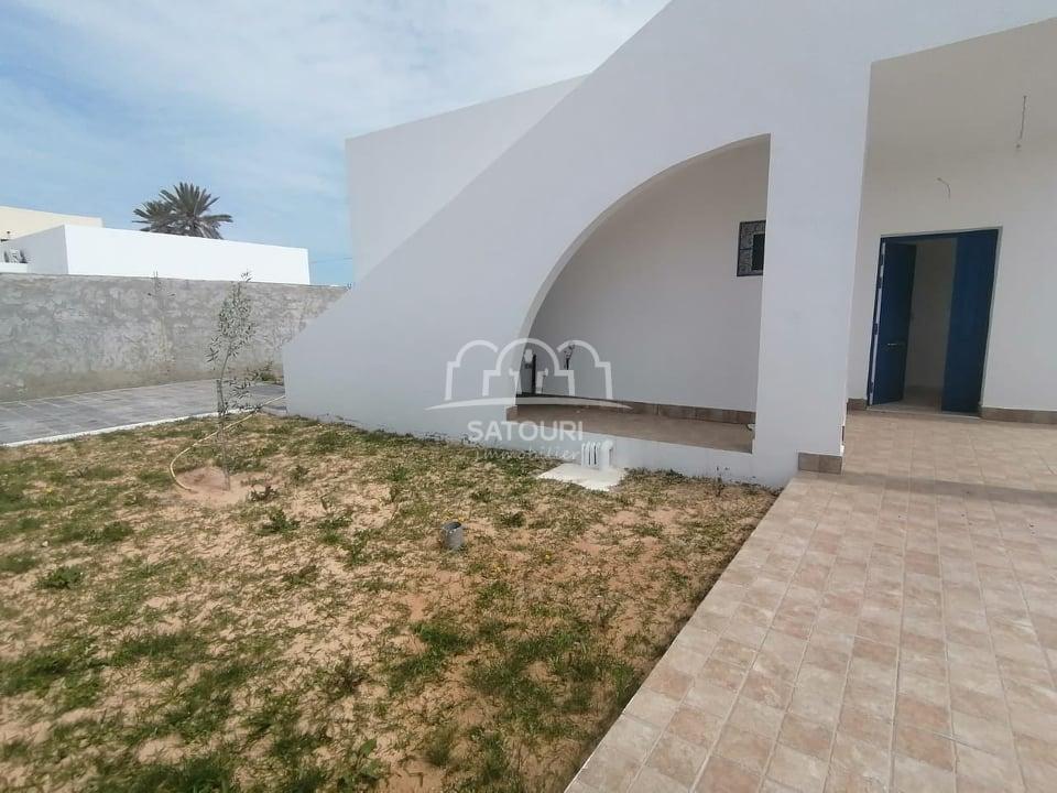 villa-à-vendre-djerba-midoun-urbain-satouri-immobiliere (18)