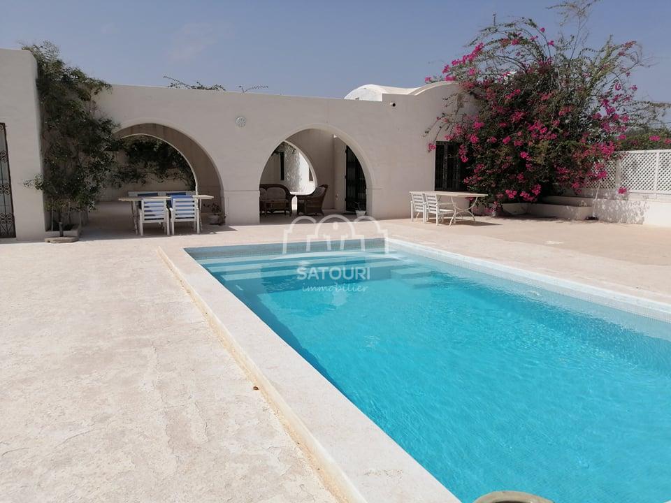 villa-djerba-vente-achat-piscine-typique-djerbien (2)