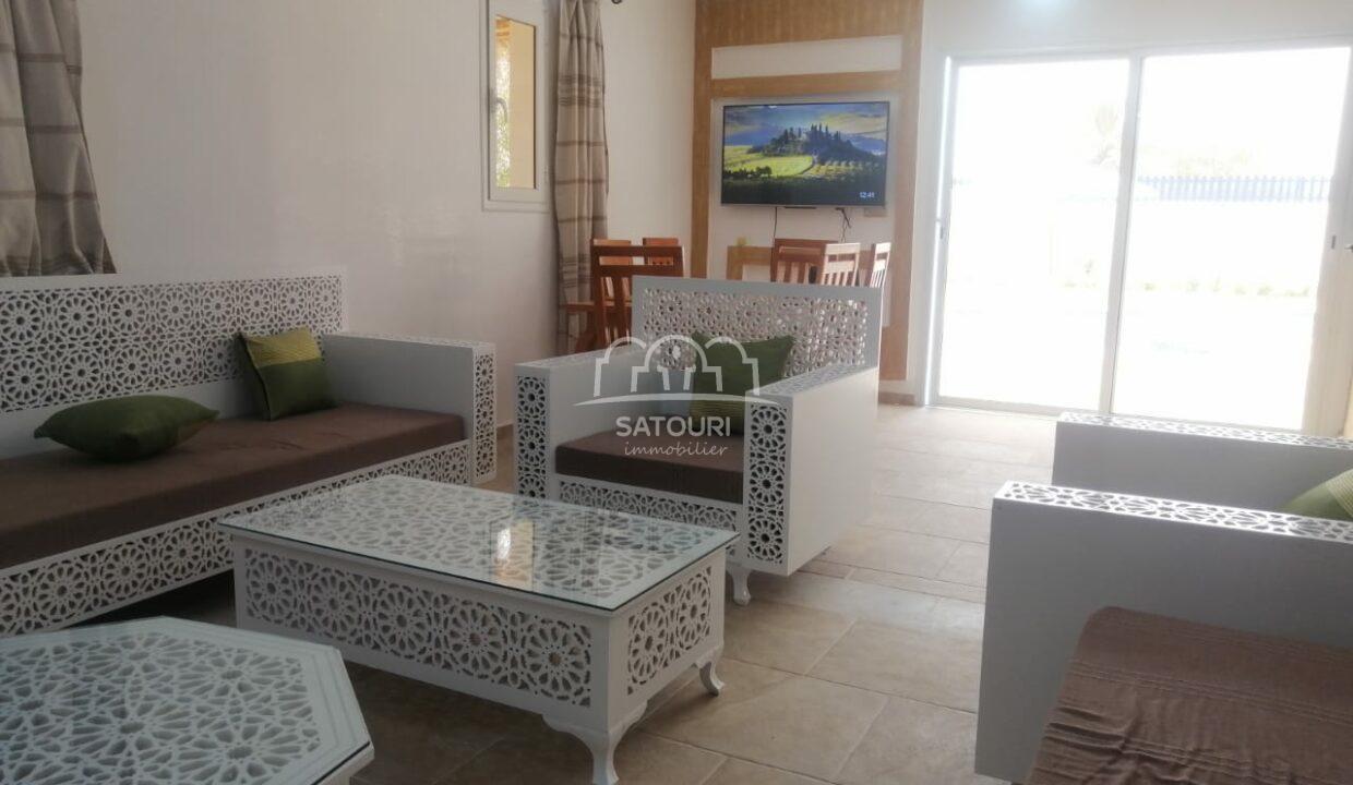 villa-location-immo-satouri-location-piscine-vacance (23)