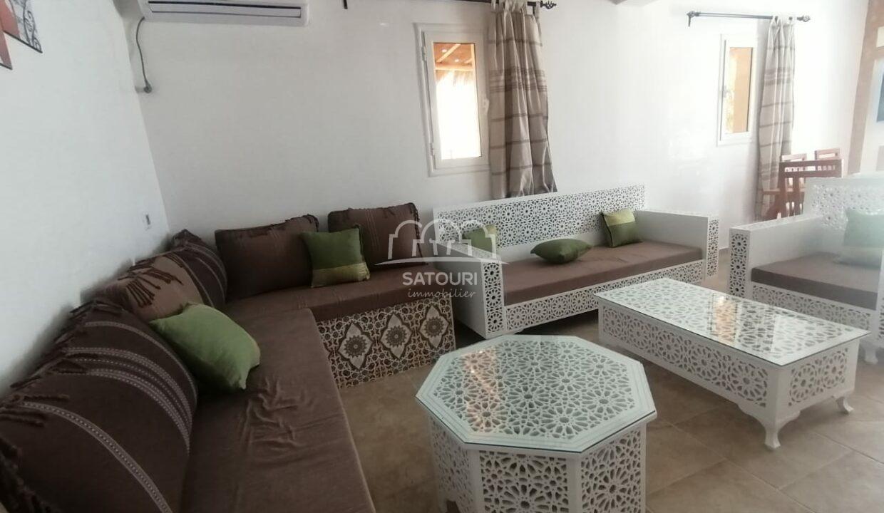 villa-location-immo-satouri-location-piscine-vacance (27)