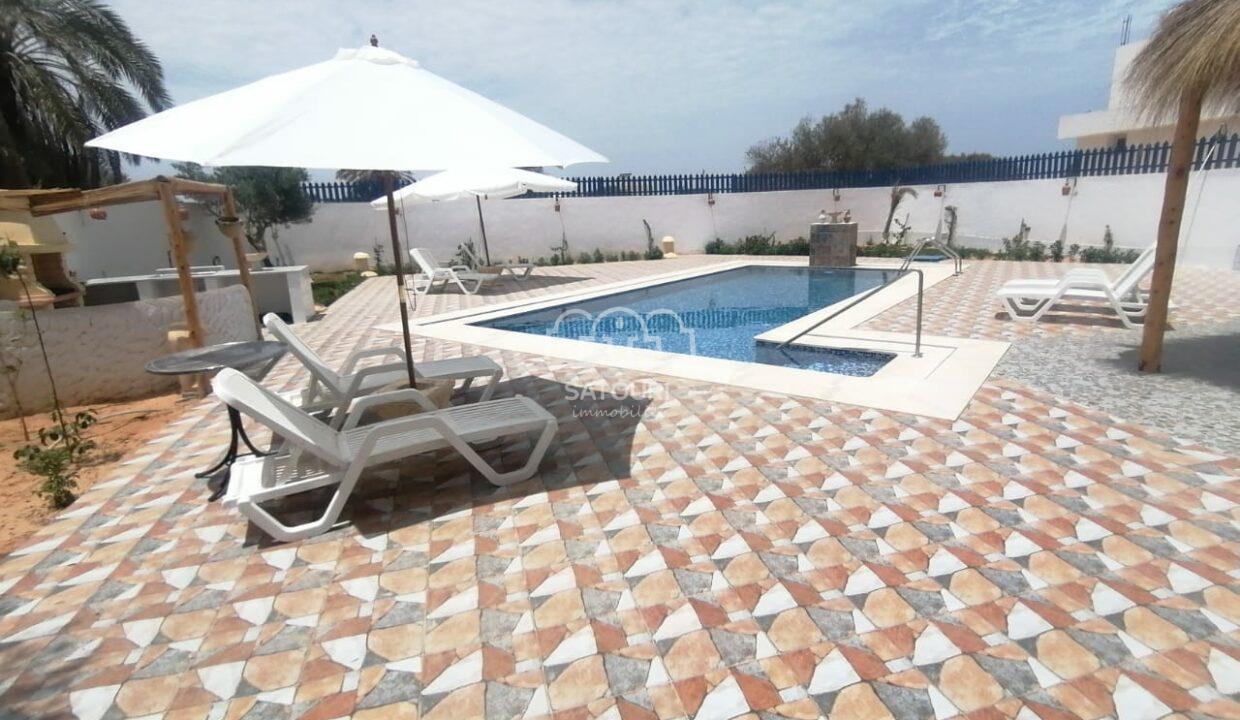 villa-location-immo-satouri-location-piscine-vacance (6)
