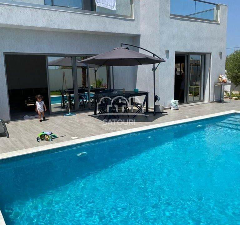location-djerba-villa-satouri-piscine-plage (30)