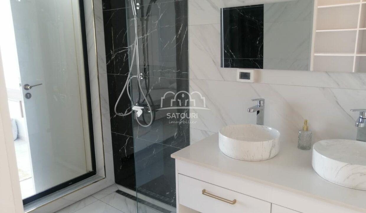 villa-à-vendre-luxe-djerba-piscine-zone-touristique (36)