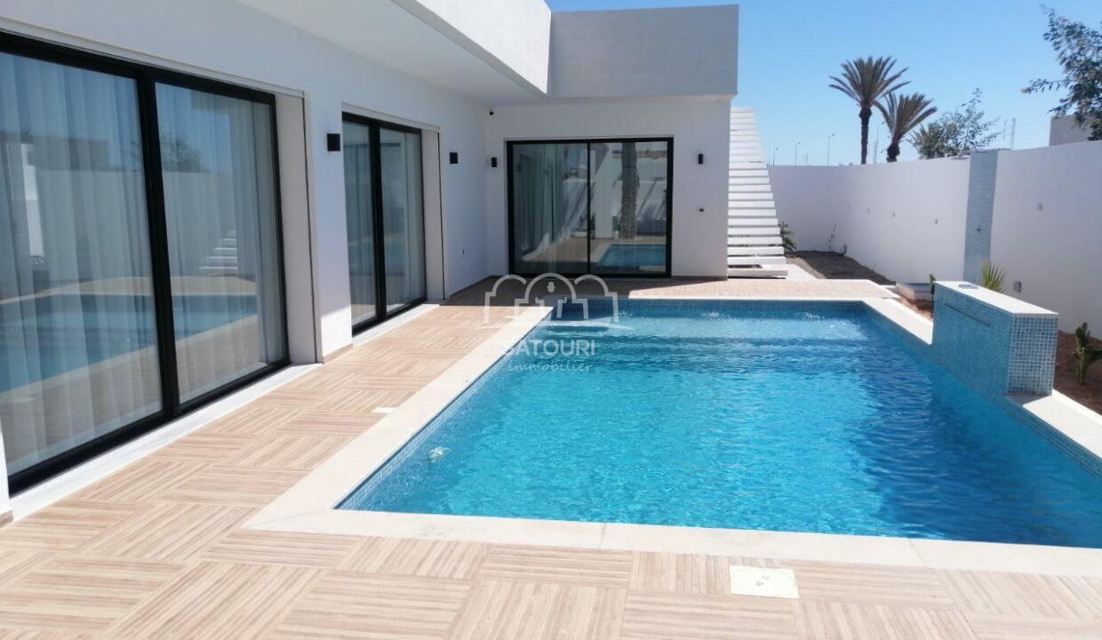 villa-à-vendre-luxe-djerba-piscine-zone-touristique (65)