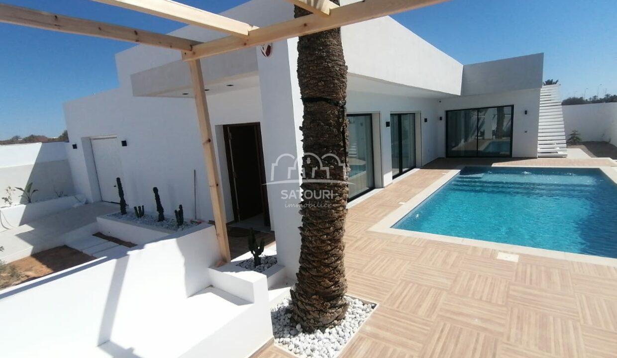 villa-à-vendre-luxe-djerba-piscine-zone-touristique (68)