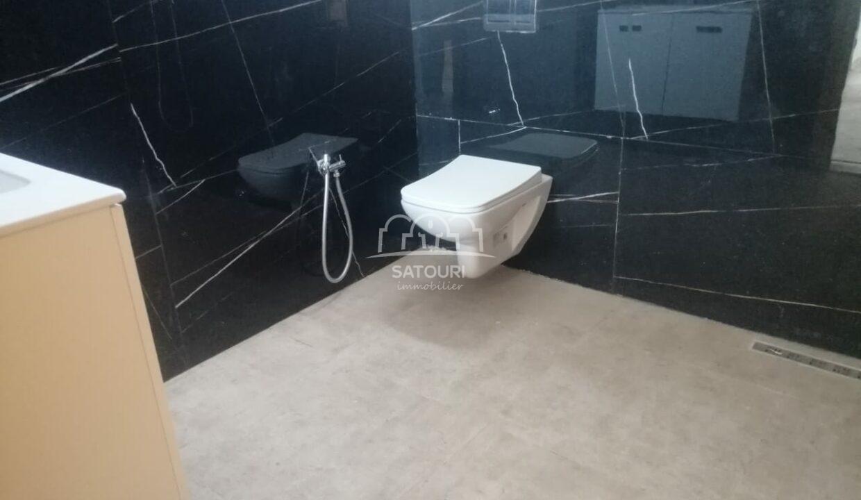 WhatsApp Image 2022-12-13 at 11.39.55 (2)