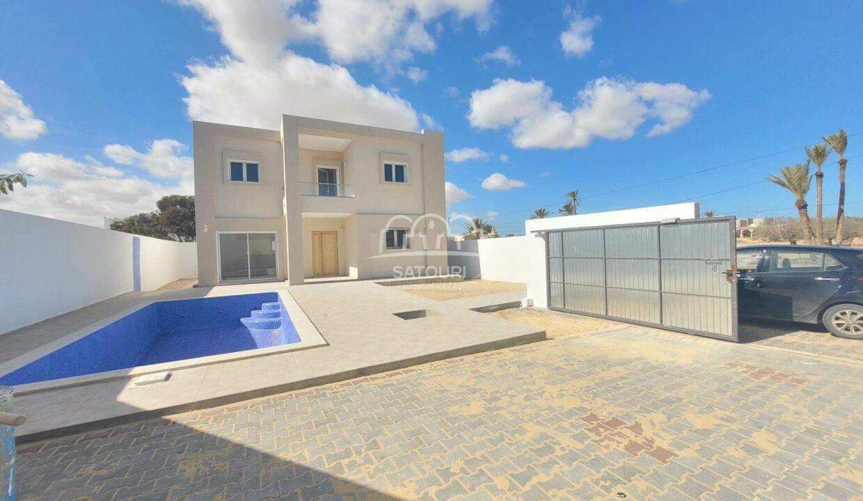 329595056_908975820242553_1978037442618841002_n