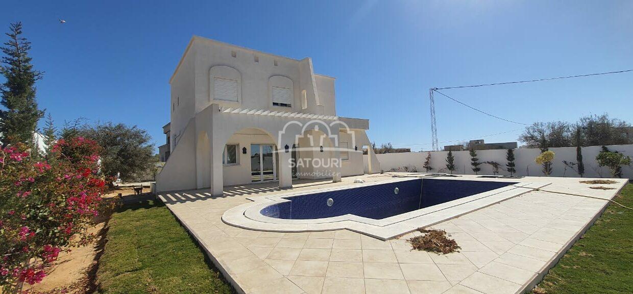 WhatsApp Image 2023-05-06 at 16.14.06